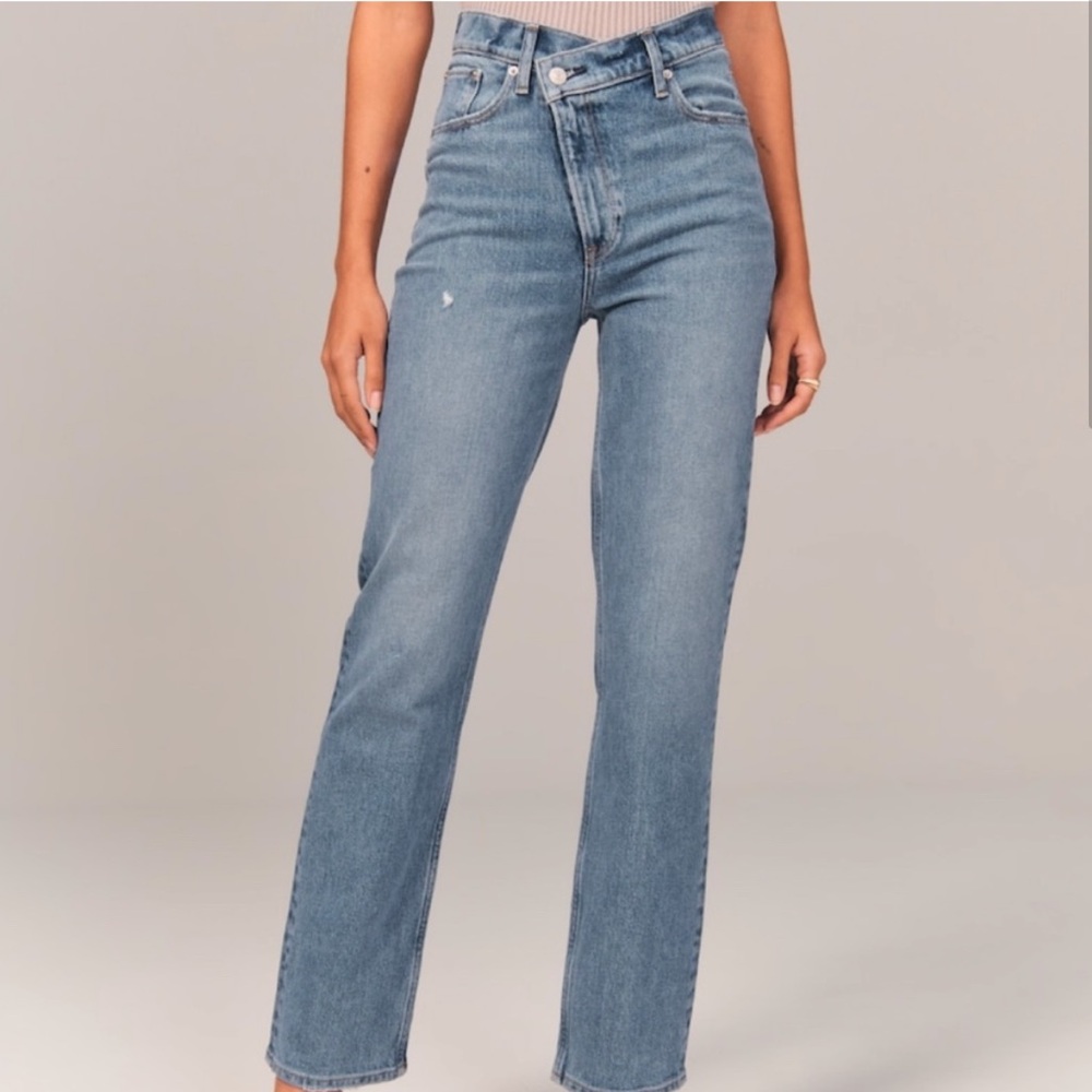 Abercrombie & fitch 90’s straight leg ultra high rise jean women’s 27